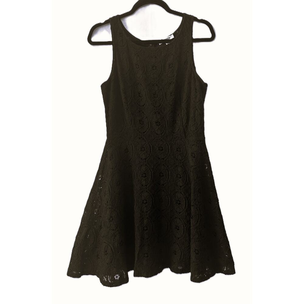 EUC BB Dakota Renley Lace Fit and Flare Mini Cocktail Dress Black Size 10